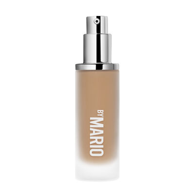 SURREALSKIN&reg; NATURAL FINISH FOUNDATION (BASE DE LARGA DURACI&Oacute;N CON ACABADO NATURAL)